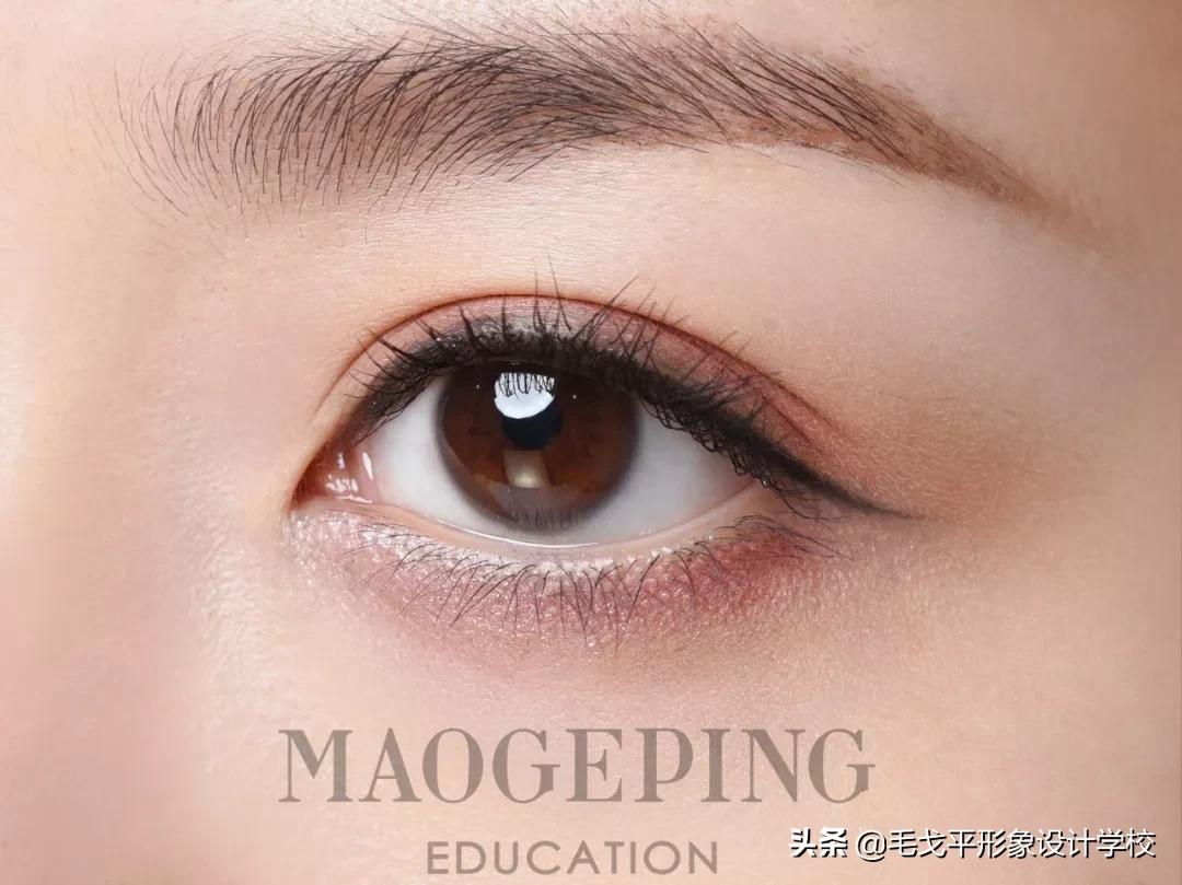 细腻又精致的眼妆怎么画,细腻精致的眼妆怎么画
