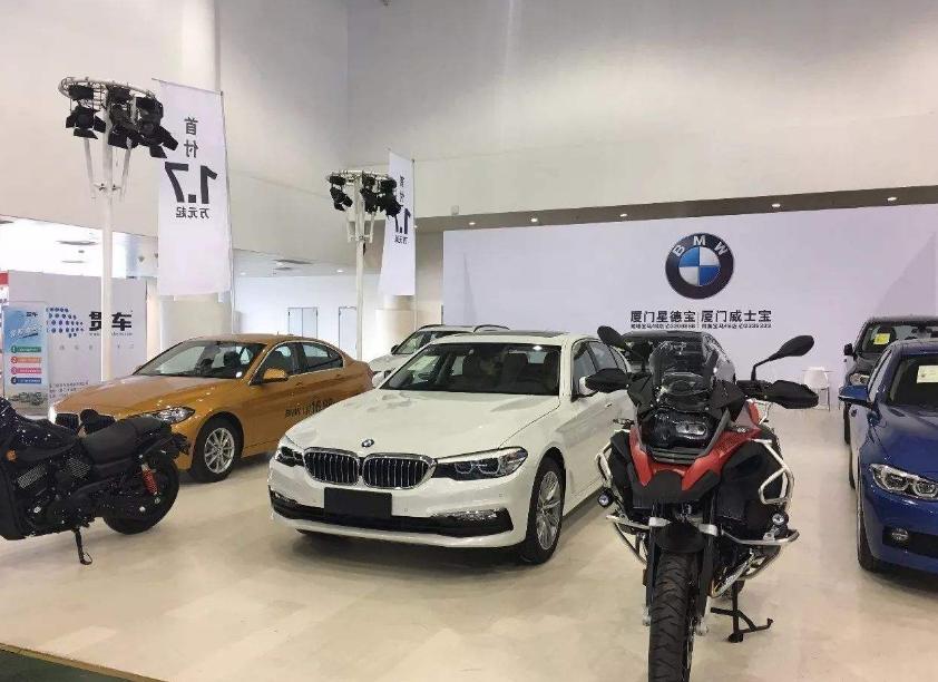 月入1万全款买宝马3系,月入5000可以买宝马3系吗