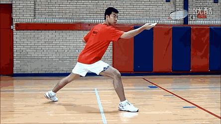 羽毛球步法基本功视频,羽毛球正手后场到前场步法