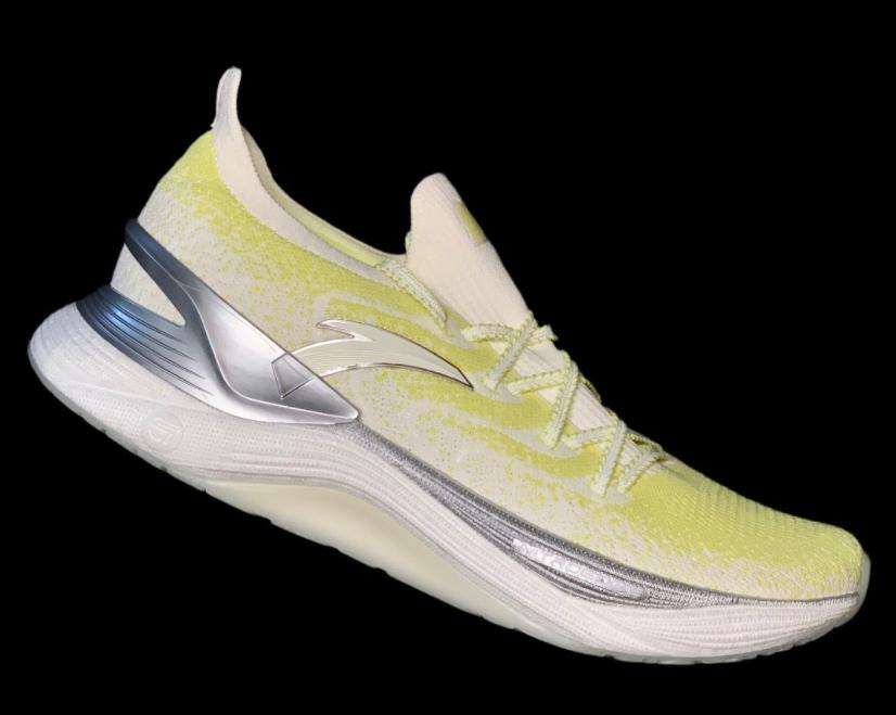 安踏零跑和安踏马赫有什么不同,安踏国潮与安踏是同一个品牌吗