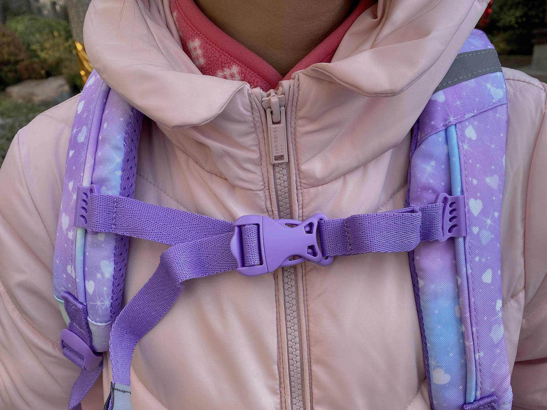 学生书包选颜值？称重量？不，看保护性！GMT护脊书包试用