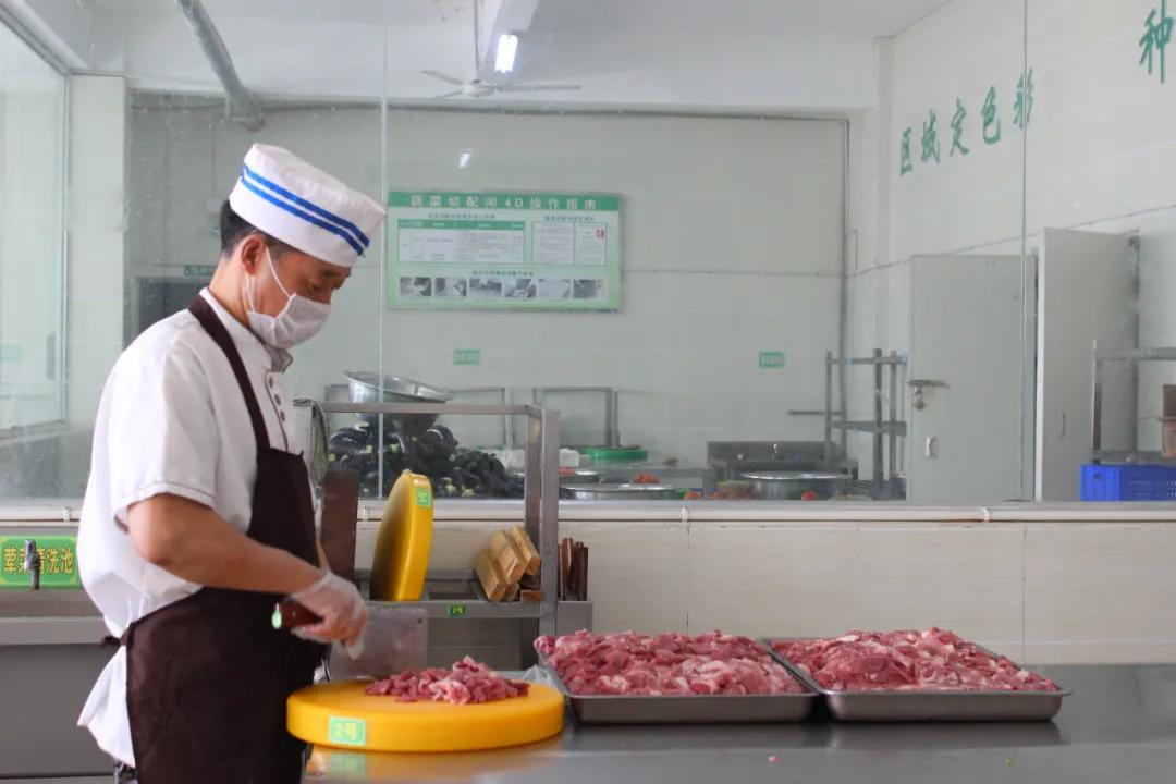 杩樺湪鐐瑰鍗栧悧,鍥涘窛鍦伴亾鍐掕彍澶栧崠