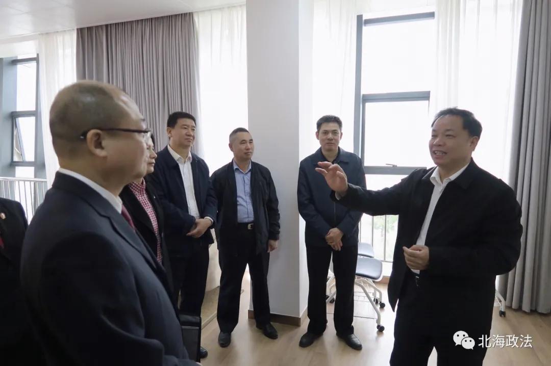 李伟章：法学会要充分发挥“会员之家”平台作用，服务社会经济发展