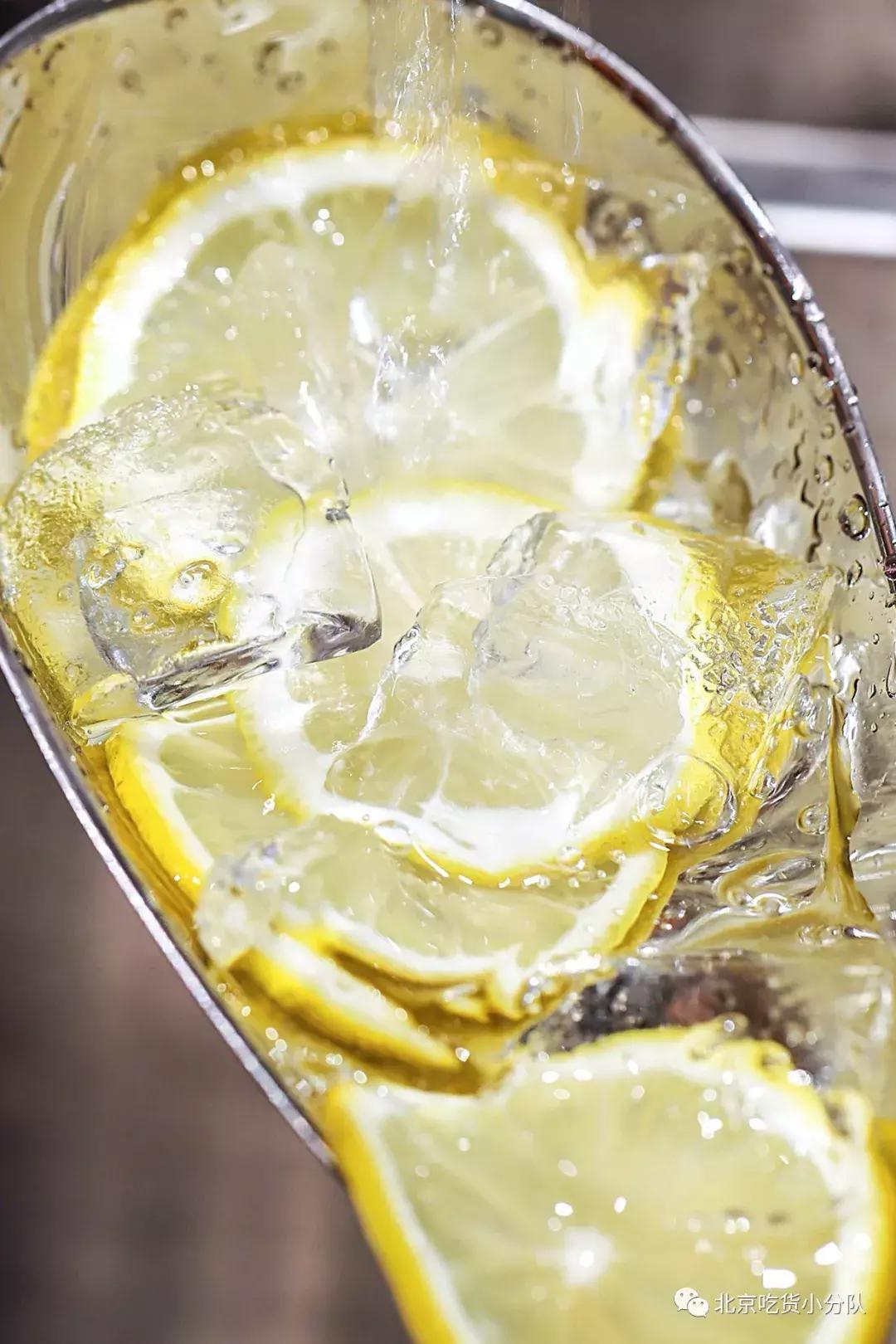 深圳四万人排队买奶茶,深圳排队2万人的奶茶叫什么