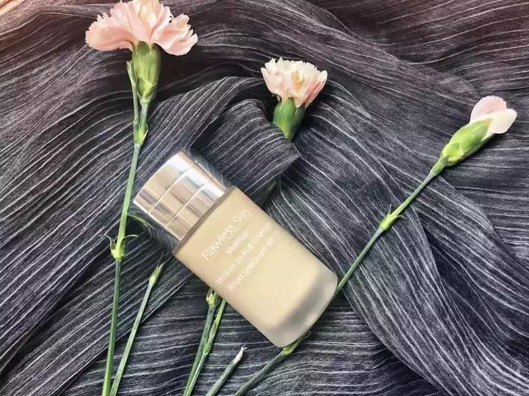 干敏肌美妆博主护肤品推荐,无数美妆达人推荐的热卖色