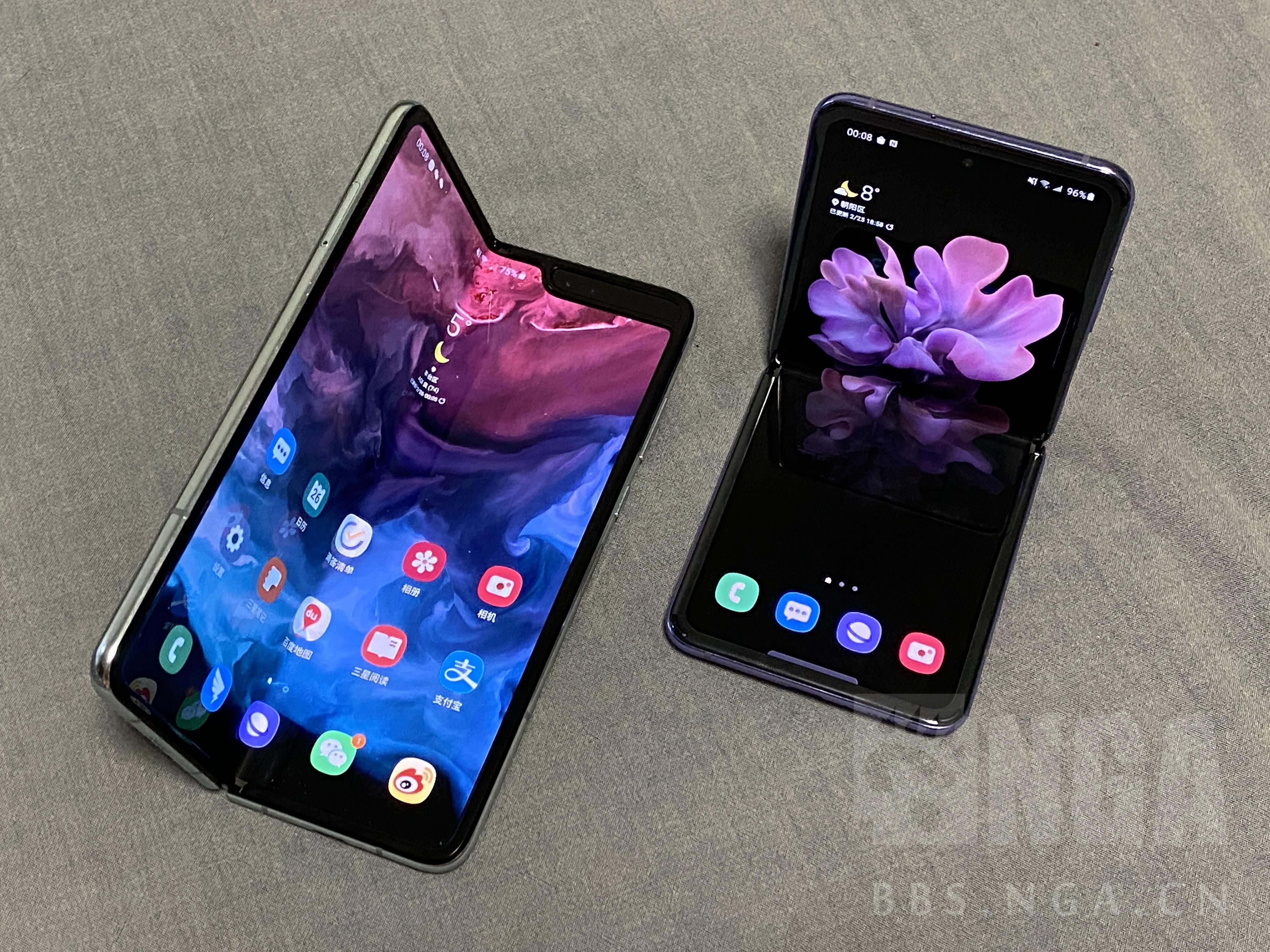 三星在中国又火了？1万2的翻盖折叠屏手机几次均被秒抢光