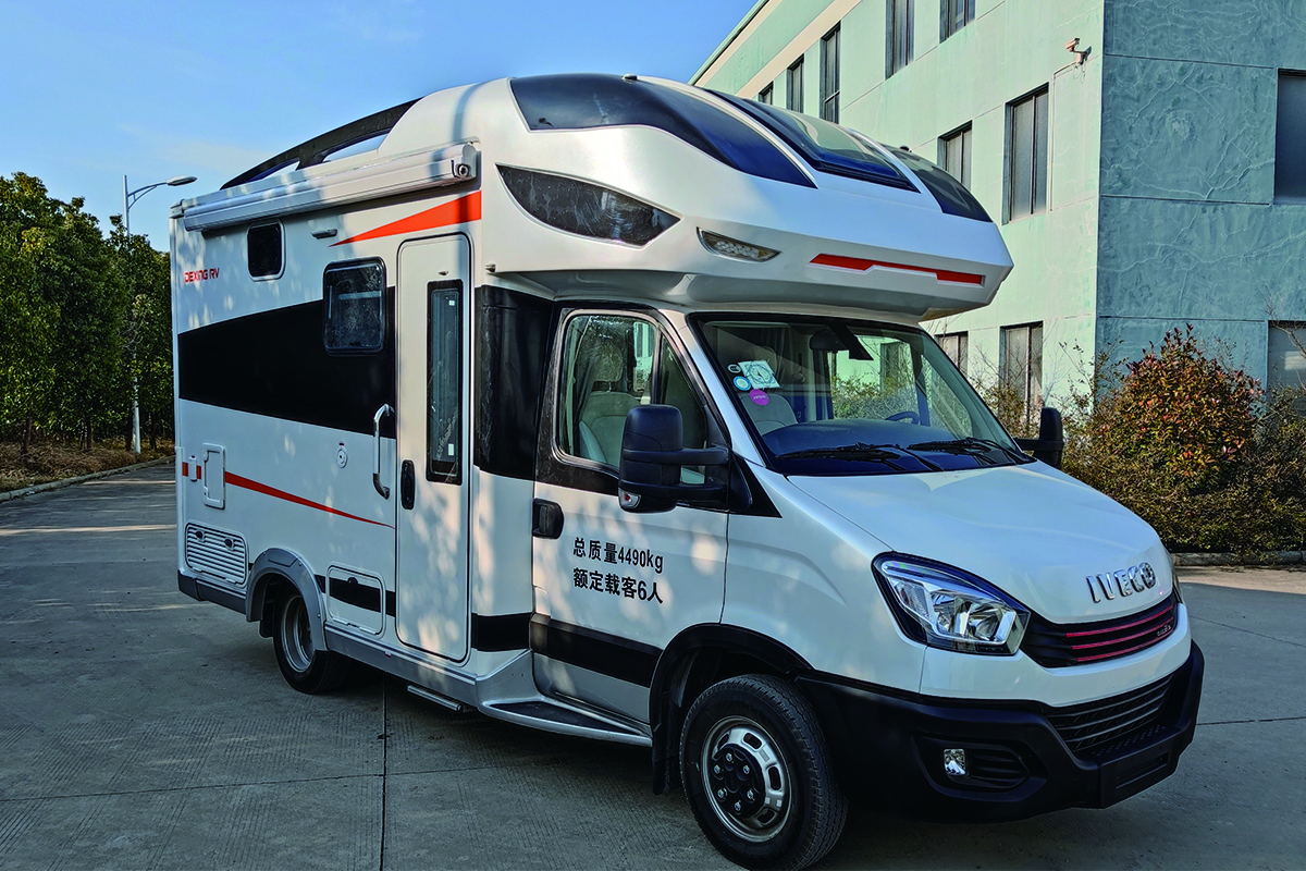 五十铃方箱房车,五十铃单排升顶皮卡房车最新消息