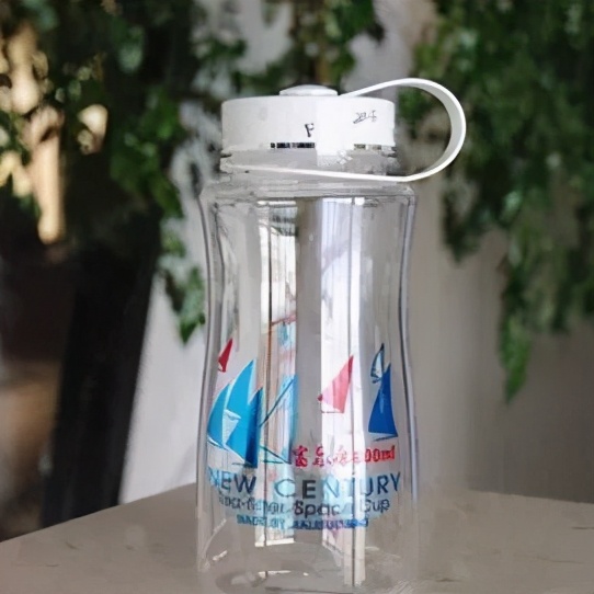 塑料用品都有危害吗,你用的生活用品真的安全吗