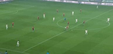 尤文门将c罗,尤文球迷鼓掌c罗