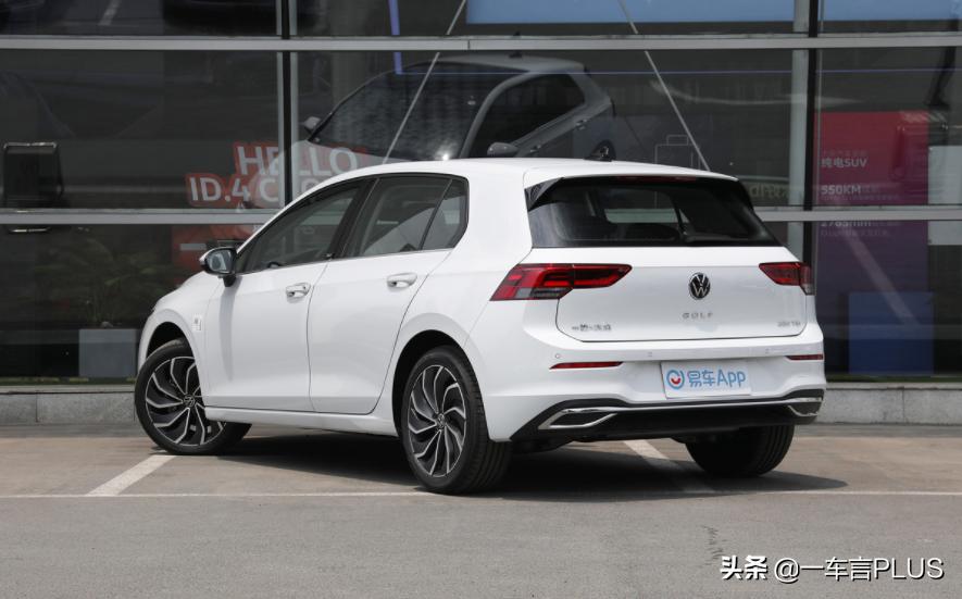 空间一般，8.6秒才破百，但月销量还能有5000台，怎么看高尔夫？