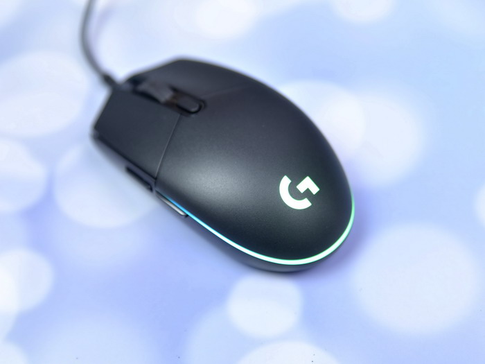 罗技g102打cf上下拖拽鼠标不均匀,玩cf罗技g102鼠标dpi调多少好