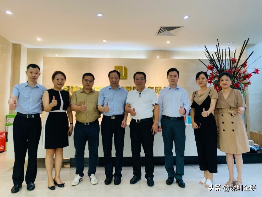 行业领军人物采访,行业领军人物