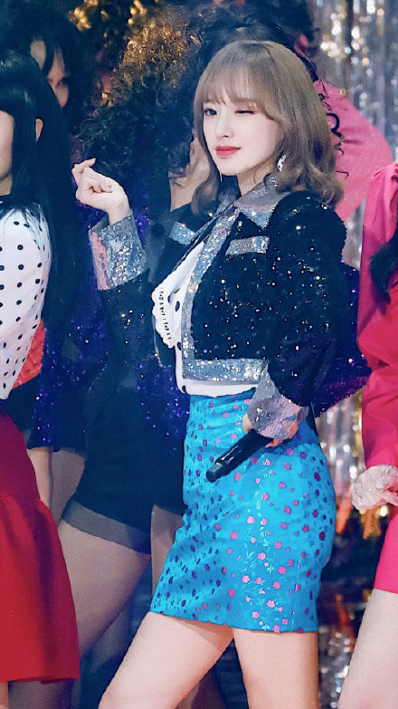 程潇穿搭气场强大,程潇的微胖身材到底多好看