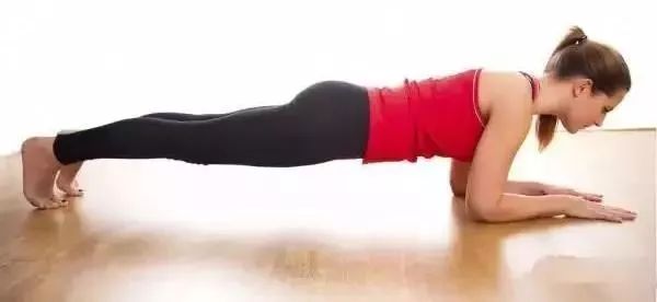 全民与明星PK动态平板撑，平板撑做多久才算合格？