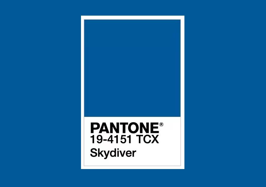 美到犯规的春装,2022春夏潘通发布流行色