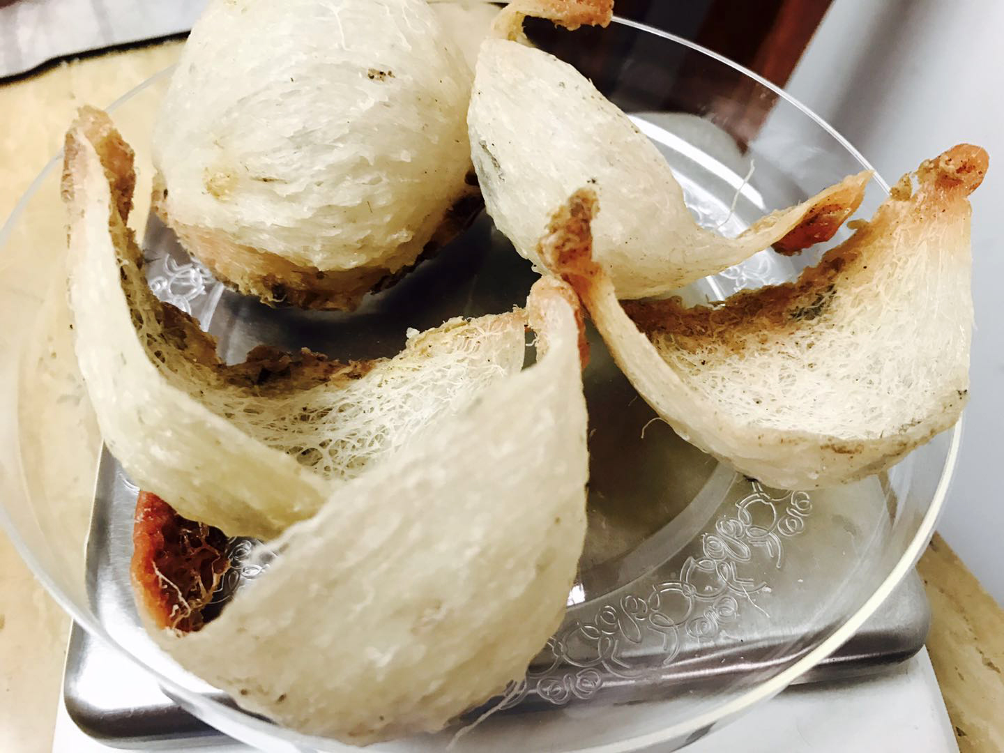 孕妇经常吃燕窝和花胶对胎儿好么,备孕期吃燕窝好还是孕期吃好