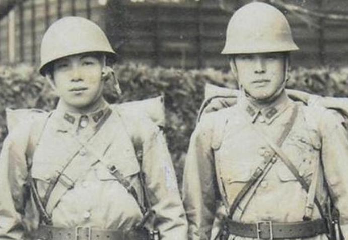 印尼杀了50万华人的原因,印尼杀了50万华人纪录片