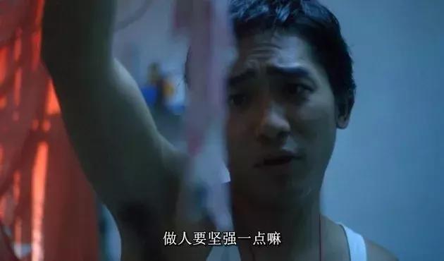 香港旅游攻略，这座中国人口最密集之城，昂贵房价让人遥不可及