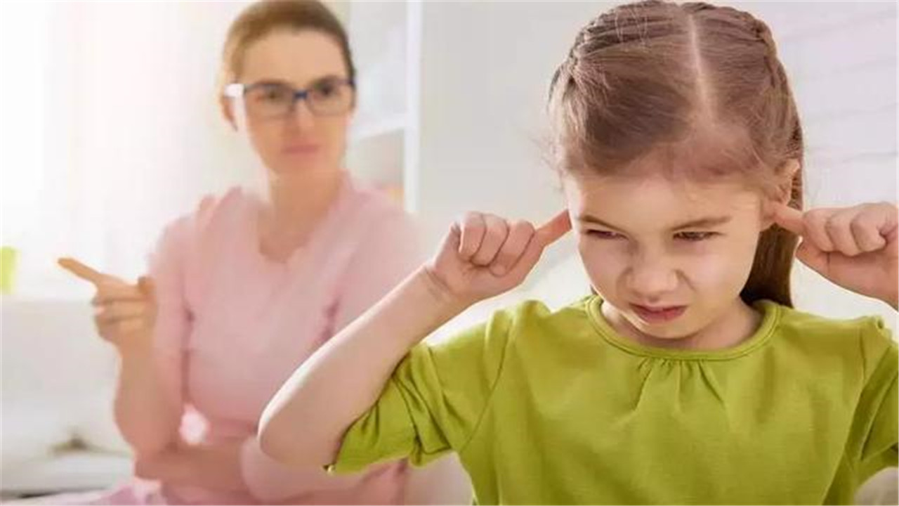 家长如何与孩子进行亲子沟通,家长如何与居家孩子交流