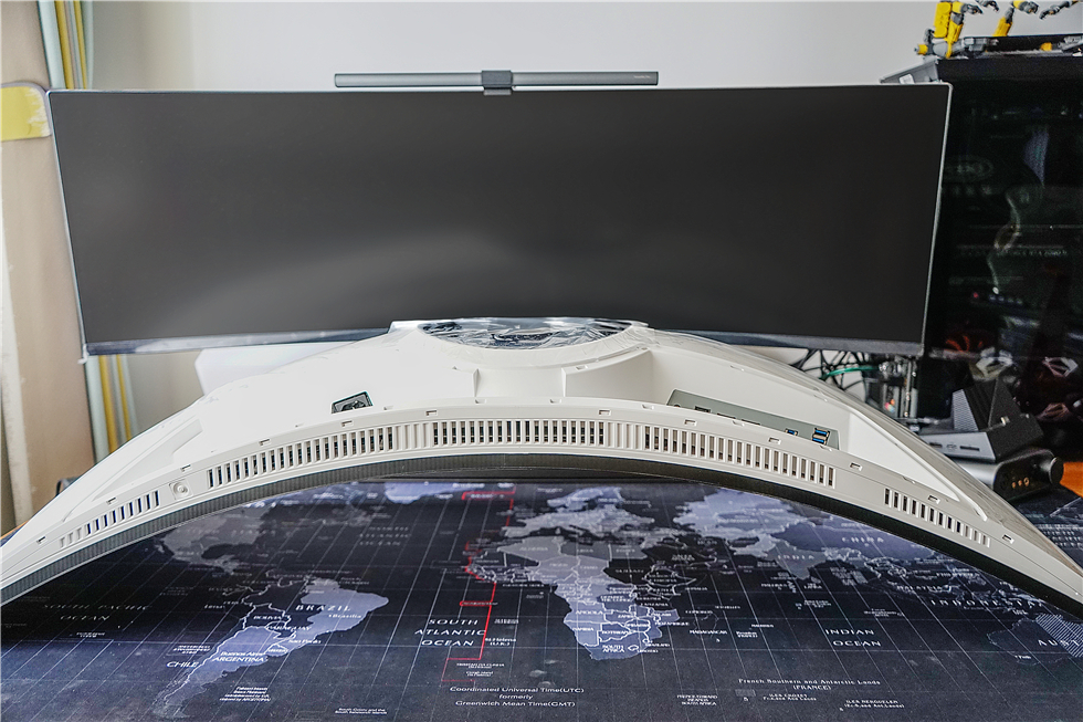 三星玄龙骑士49寸显示器测评144hz,49寸显示器曲率1500和1800