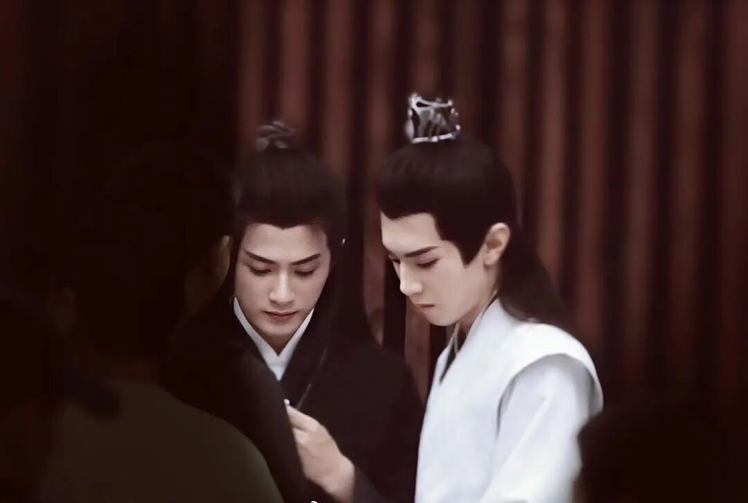 双男主剧凉凉，业内人士甩卖剧本，众明星“卖腐”换“流量”失败