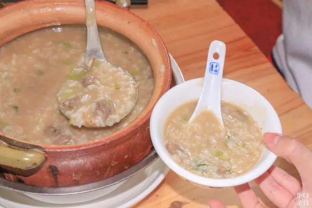 @海口夜猫子，夜深了你还不想睡？就来碗鸽粥慰藉你孤寂的肠胃