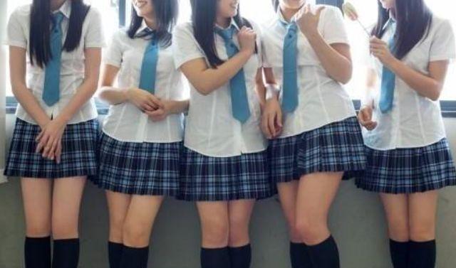 学生谈恋爱班主任该怎么办,高中谈恋爱的话班主任应该怎么办