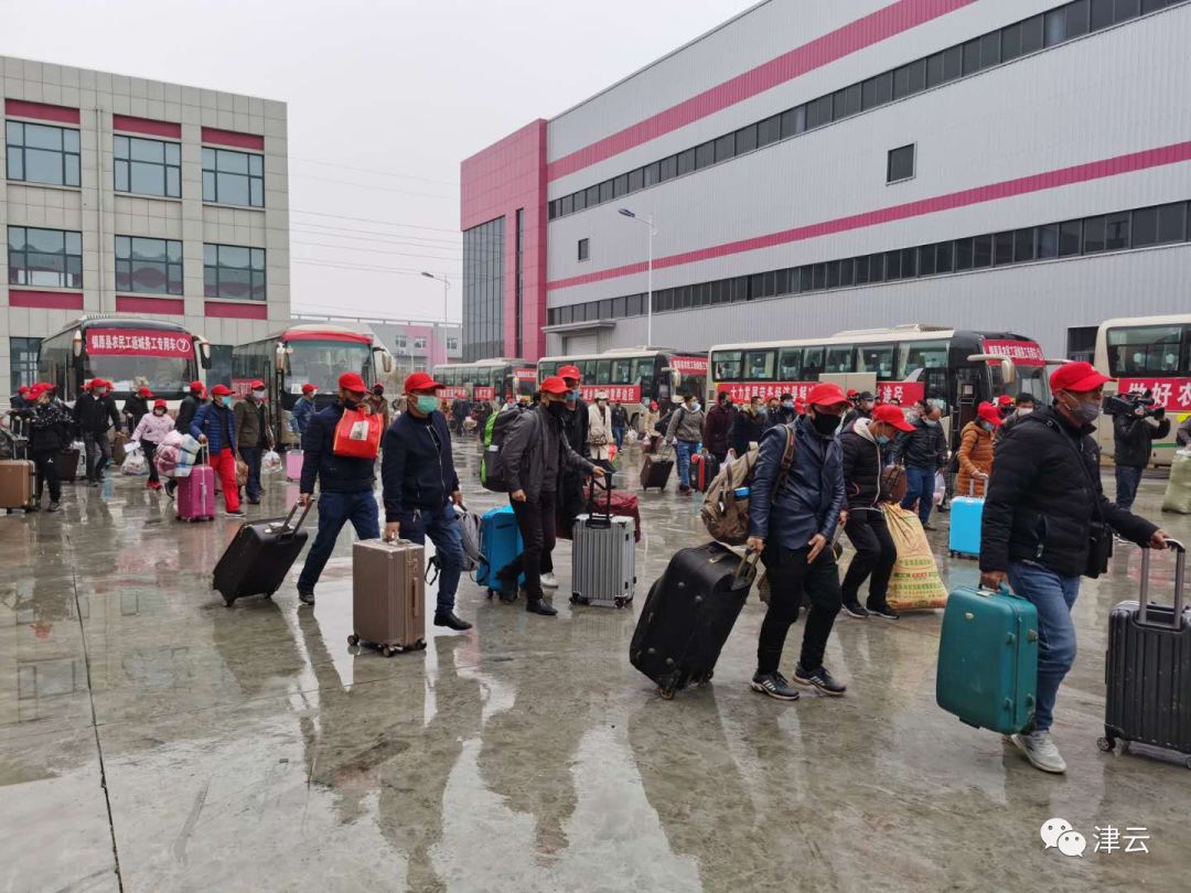 55天紧急状态，你看天津几分像从前，早点硬菜点心安排起来