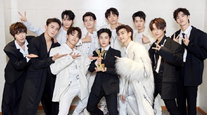 r1se官宣加盟新春潮乐会,r1se综艺再遇到创造营导师