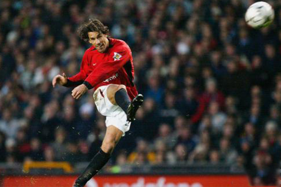 现在的球队,很少有双前锋这样的阵型,这究竟是为什么呢