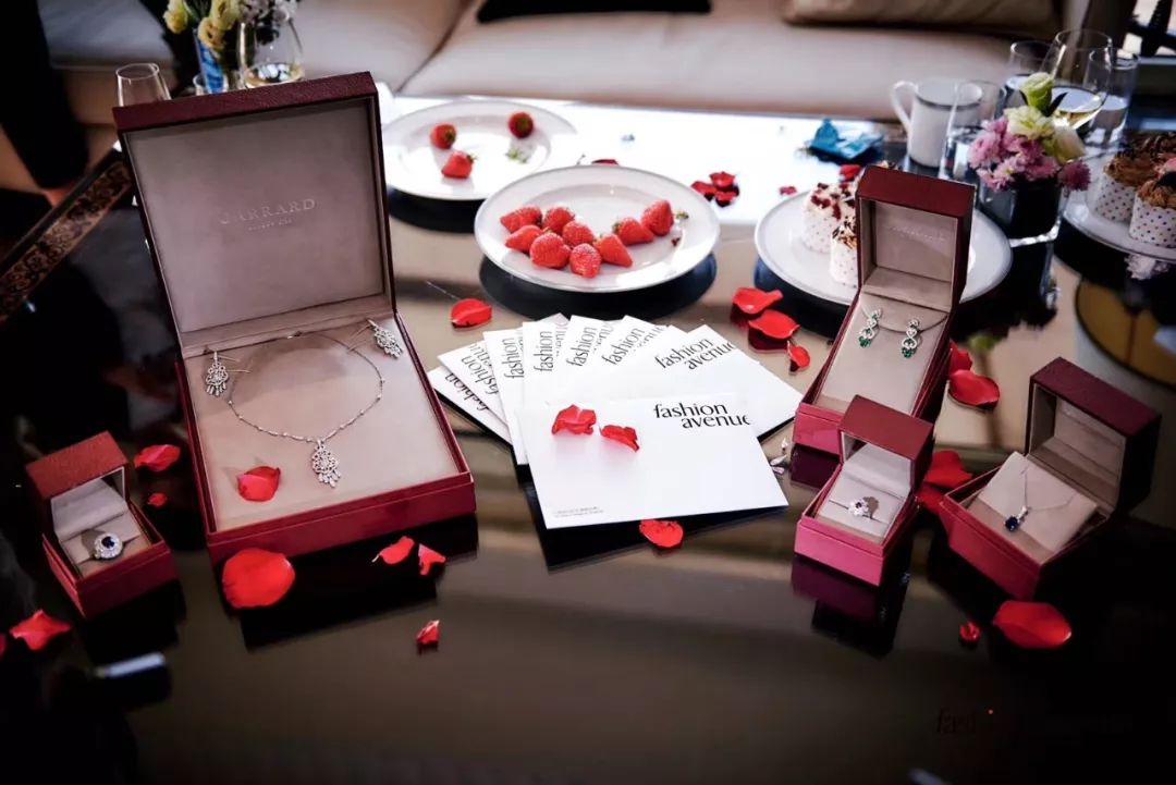 活动邀约｜BlackSwanParty年度黑天鹅派对盛装即将登录外滩