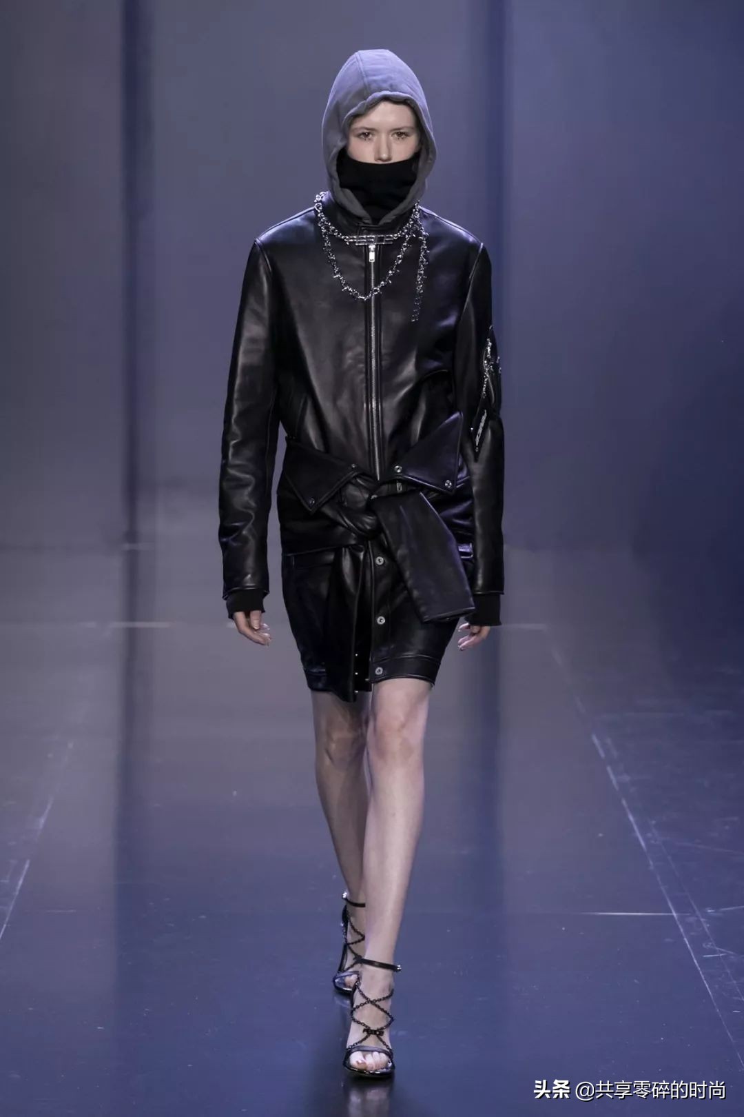 太平鸟夏装时尚穿搭,太平鸟秀场时装周2024秋冬