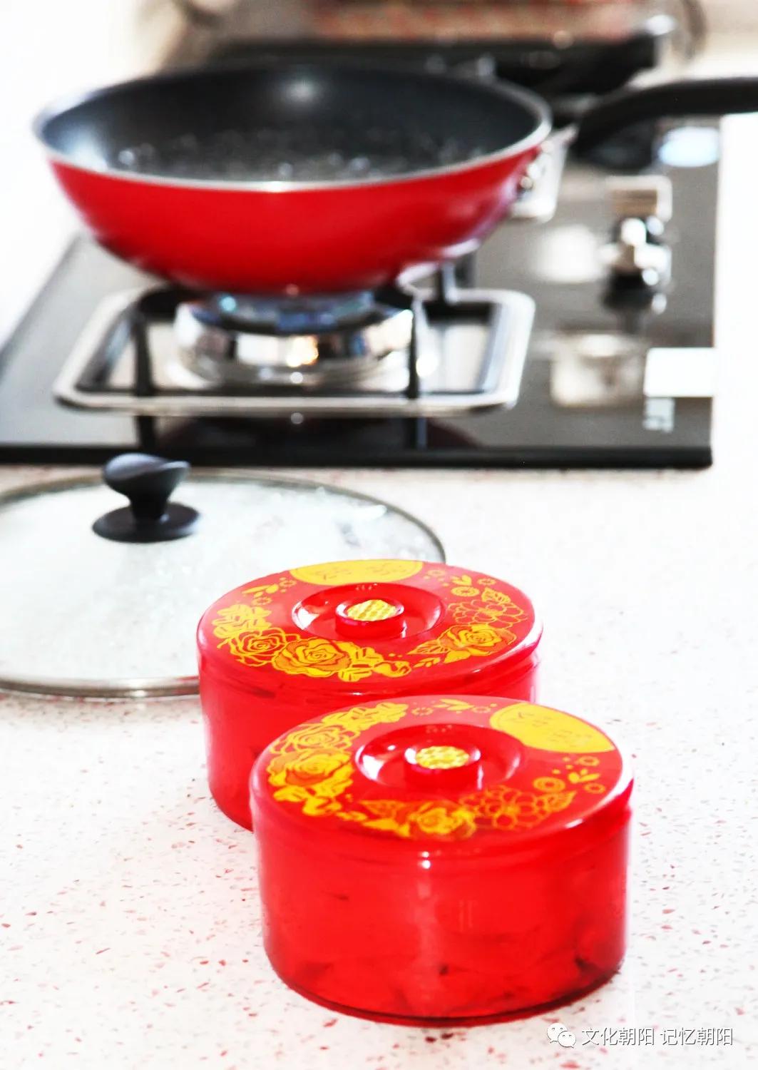 婚礼的习俗端洗脸水要说话,婚礼的习俗也特别朴实