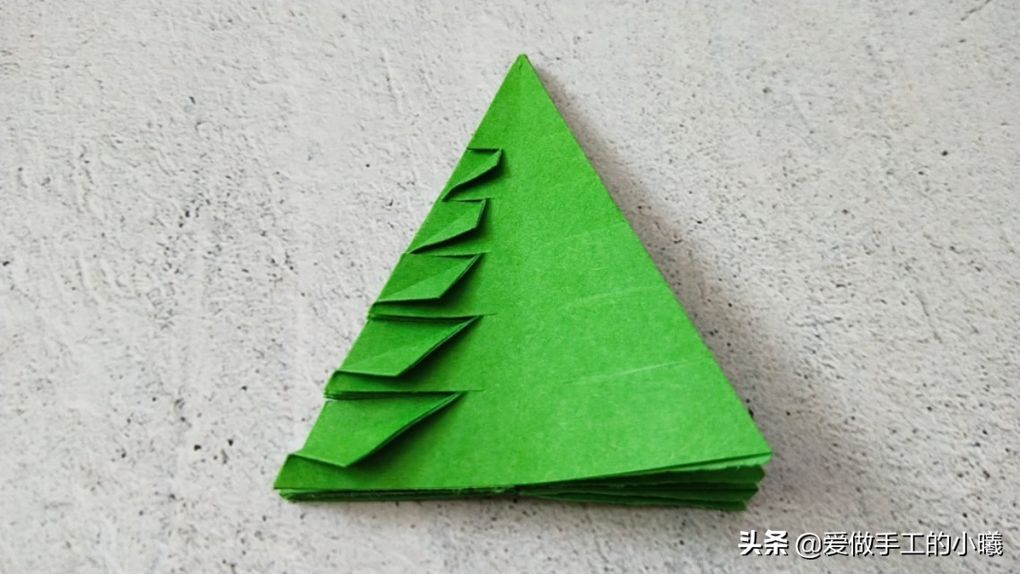 圣诞树折纸教程简单视频,圣诞树折纸教程详细