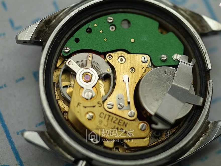 精工quartzdolce手表,精工高端dolce光动能电波男表