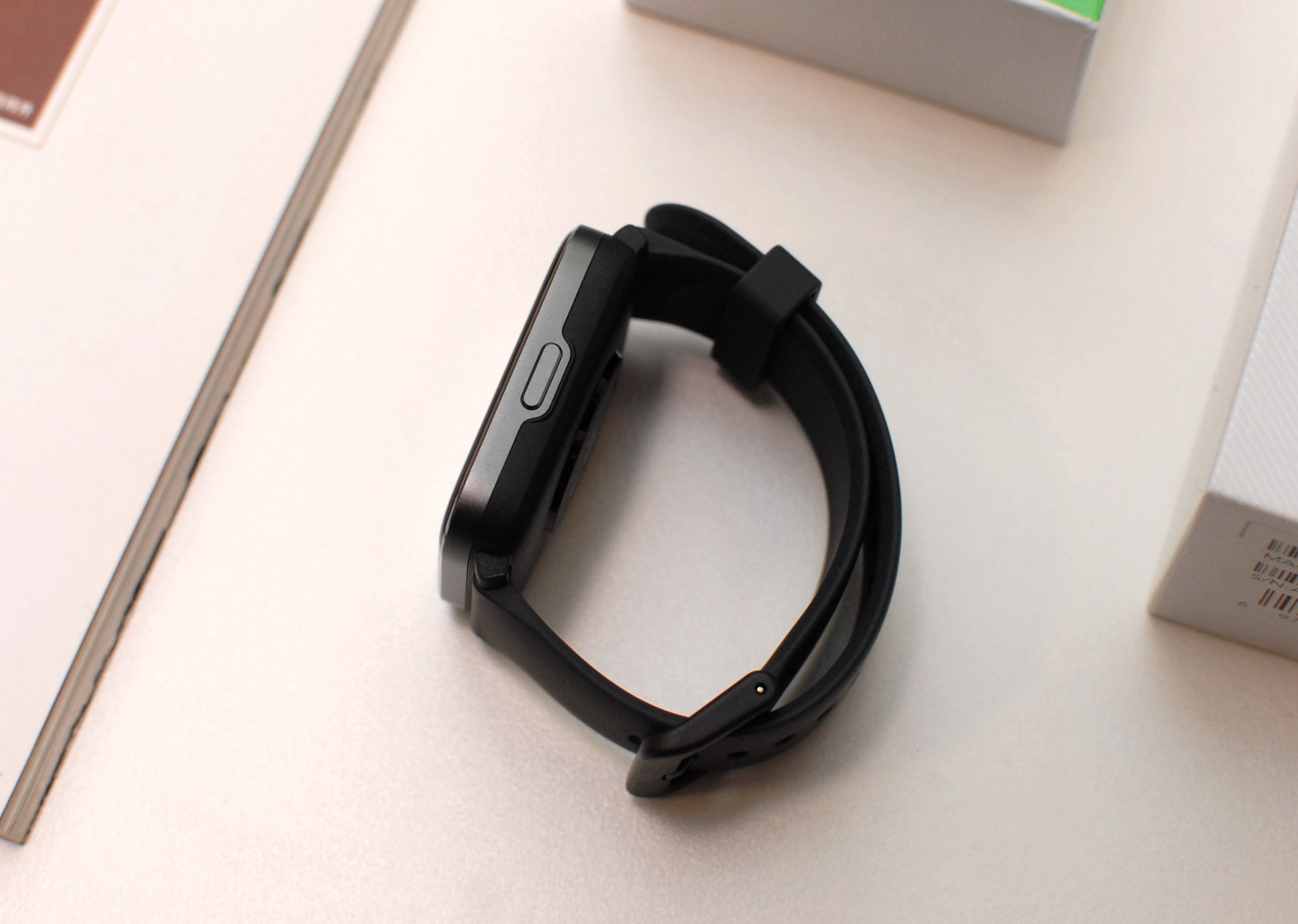 屏上通感美学，黑加发布新品智能手表，携全能表盘登场