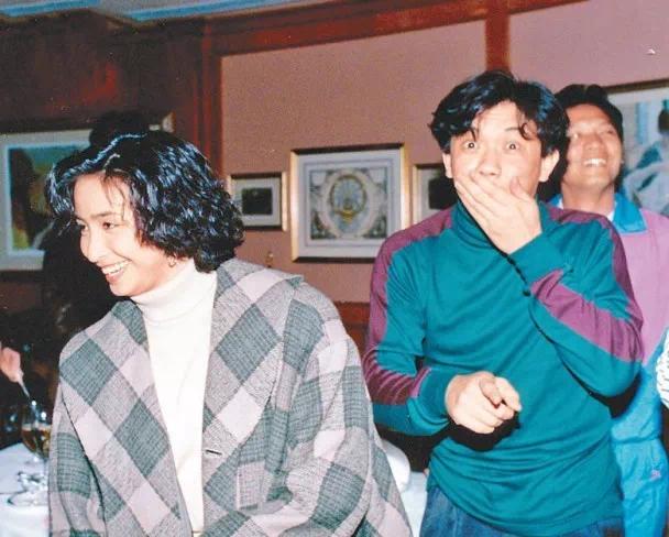 26岁嫁入豪门，与张国荣、刘德华传绯闻，24年后丈夫猝死枕边