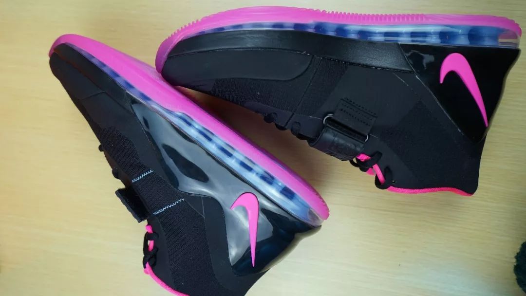 WEN开箱|你多久没在篮球鞋上看到MAX气垫了?内线球员就选它!