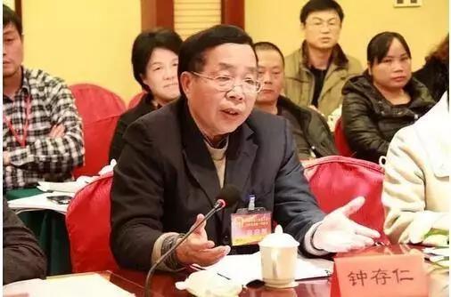 洗衣神器免洗去顽固污渍,洗衣神器去霉斑汗渍