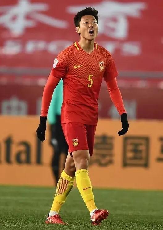 国足大名单门将,国足高准翼个人资料