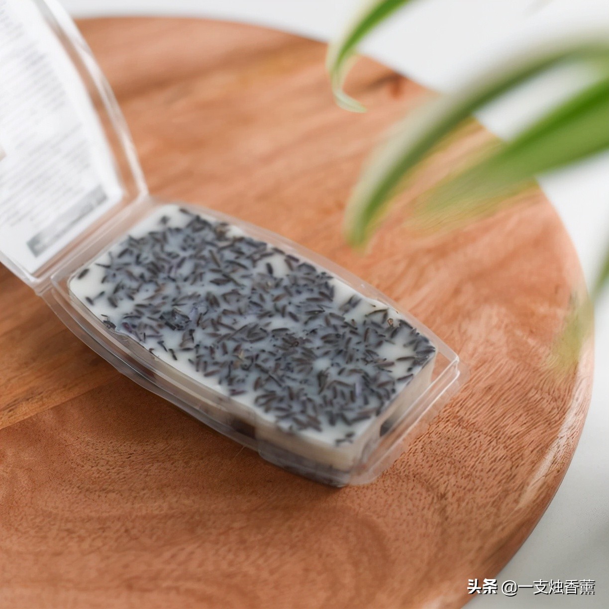 现实版香水有毒？沃尔玛售印度香薰发现致命细菌已致2人死亡