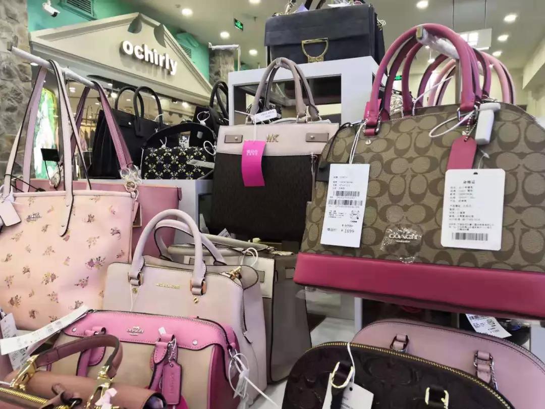 巨资收奥莱续命，但三个问题将让唯品会的算盘破产