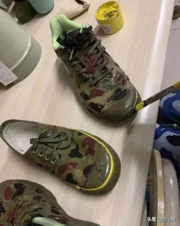 突然发现女友有纹身,男朋友前女友有纹身