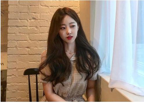 长卷发蓬松女人味十足颜色,减龄长卷发慵懒风