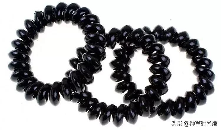 穿着阔腿裤上厕所怎么办,如何正确穿阔腿裤