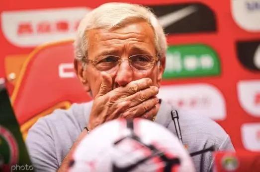 大战面前媒体都不团结，中国足球能好吗？