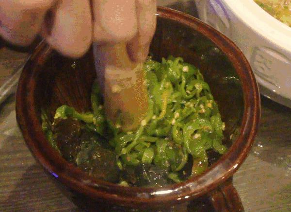 擂辣椒用火烧还是油煎,擂辣椒是上锅蒸还是油煎好吃