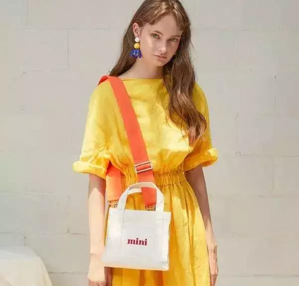 欧韩爆款包包,韩系轻奢小众高级感包包