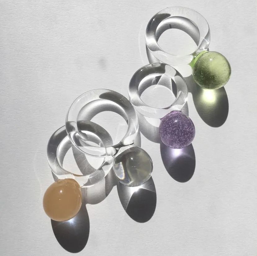 这个夏天你值得拥有的首饰系列,最流行不过时的戒指