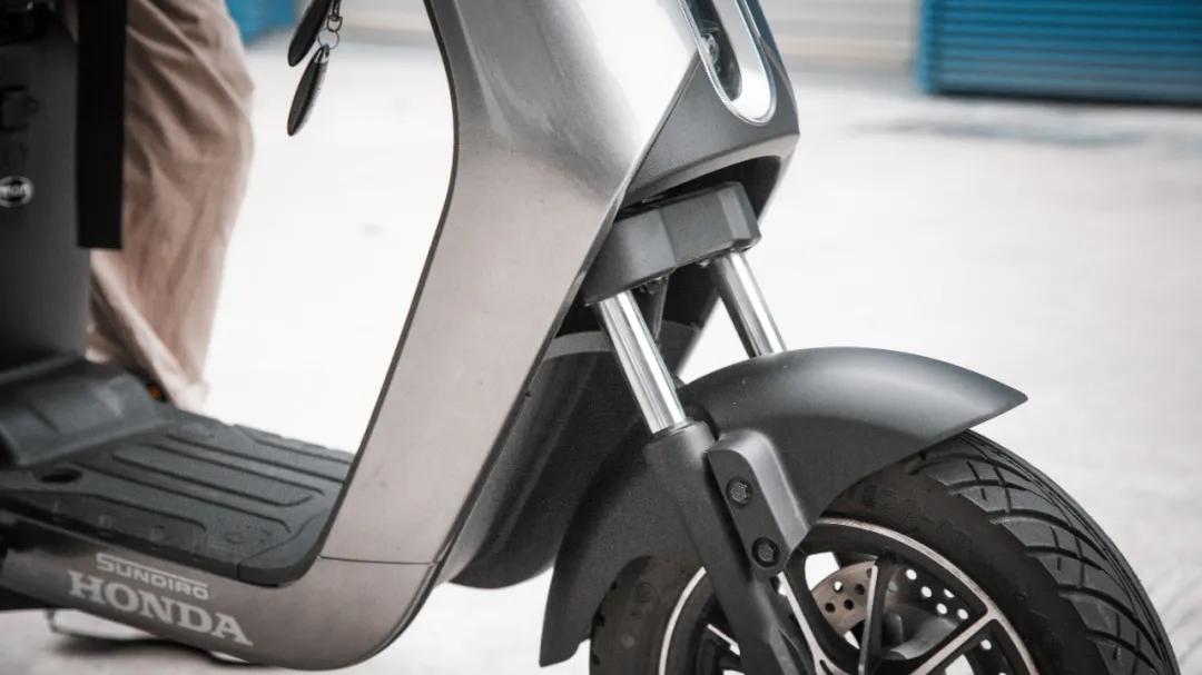 新大洲本田新s07和五羊本田ube对比,新大洲本田s08和五羊本田电动车